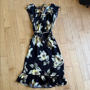 Lauren Conrad Floral Black and Yellow Dress
